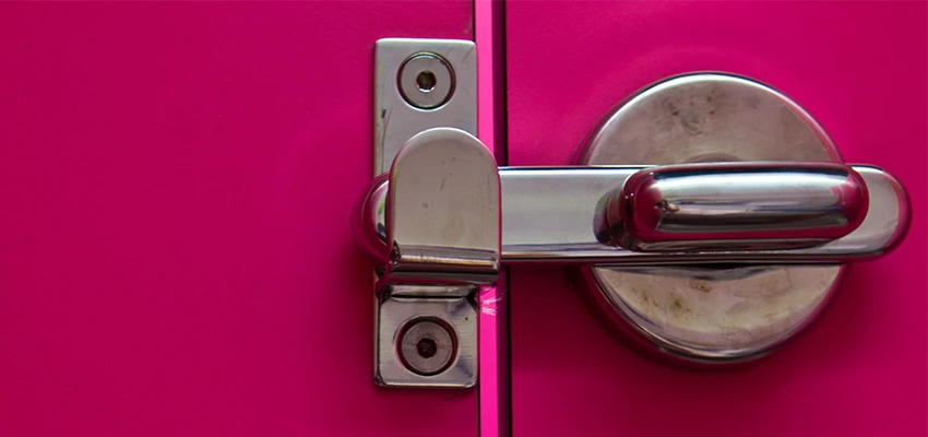 Childproof Gate Lock in South Miami Heights, Florida