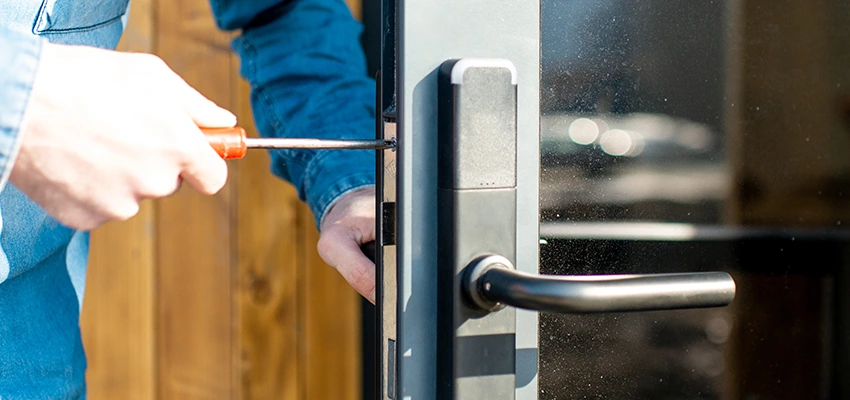 Aluminium Door Lock Replacement in South Miami Heights, Florida