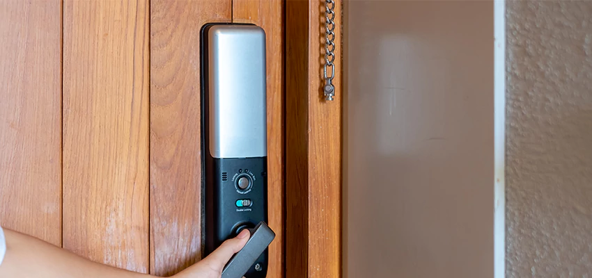 Home Security Electronic Locks Upgrades in South Miami Heights, FL